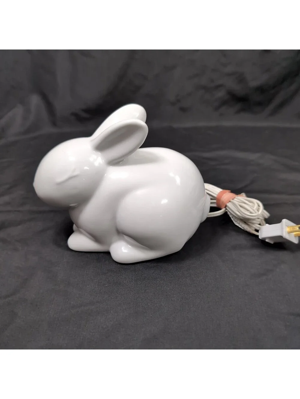 Target Vintage White Ceramic Rabbit Light Woodland Bunny Accent Lamp Tested